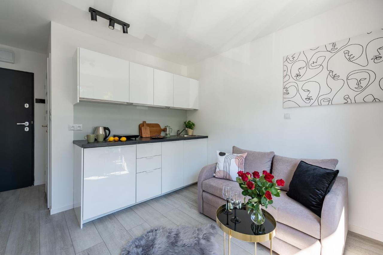 Batorego 220 - 450M Stacja Metra Pola Mokotowskie, 800M Biblioteka Narodowa - 20M Piekny Park Pola Mokotowskie - 800M Do Sgh - Wifi - Smart Tv - Good Apartments Varšava Exteriér fotografie